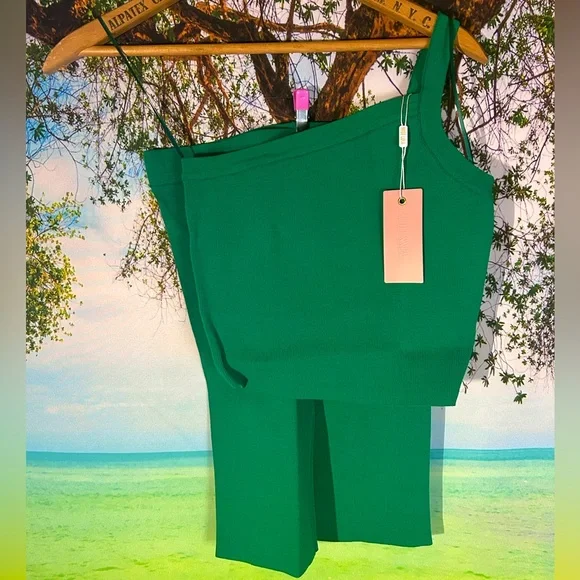 Green Ribbed 2PC Workout Set - Picture 6 of 11